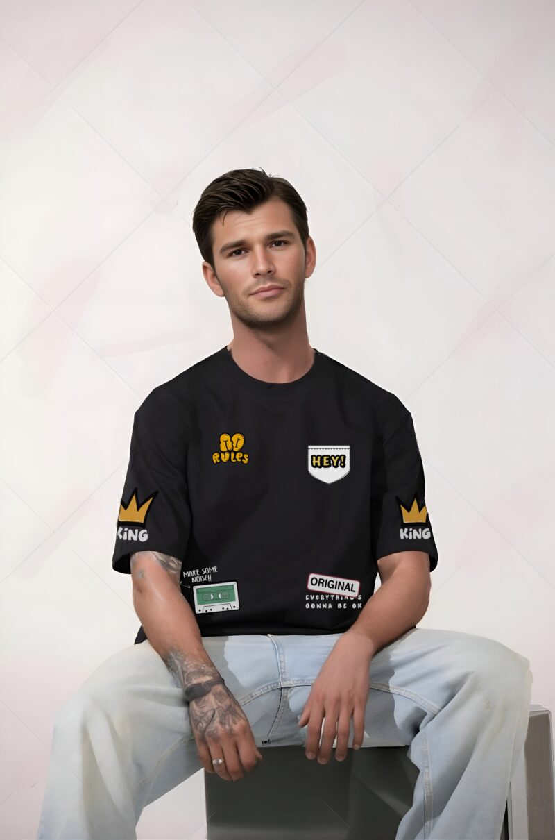 UNISEX PATCHES PRINTED OVERSIZED T SHIRT - Image 3